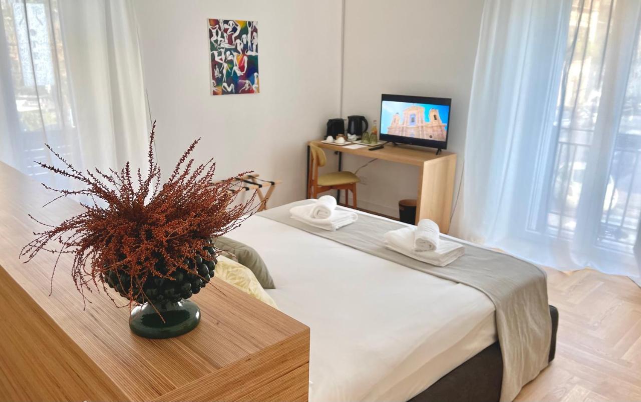 Arche Design Rooms And Suites ปาแลร์โม ภายนอก รูปภาพ
