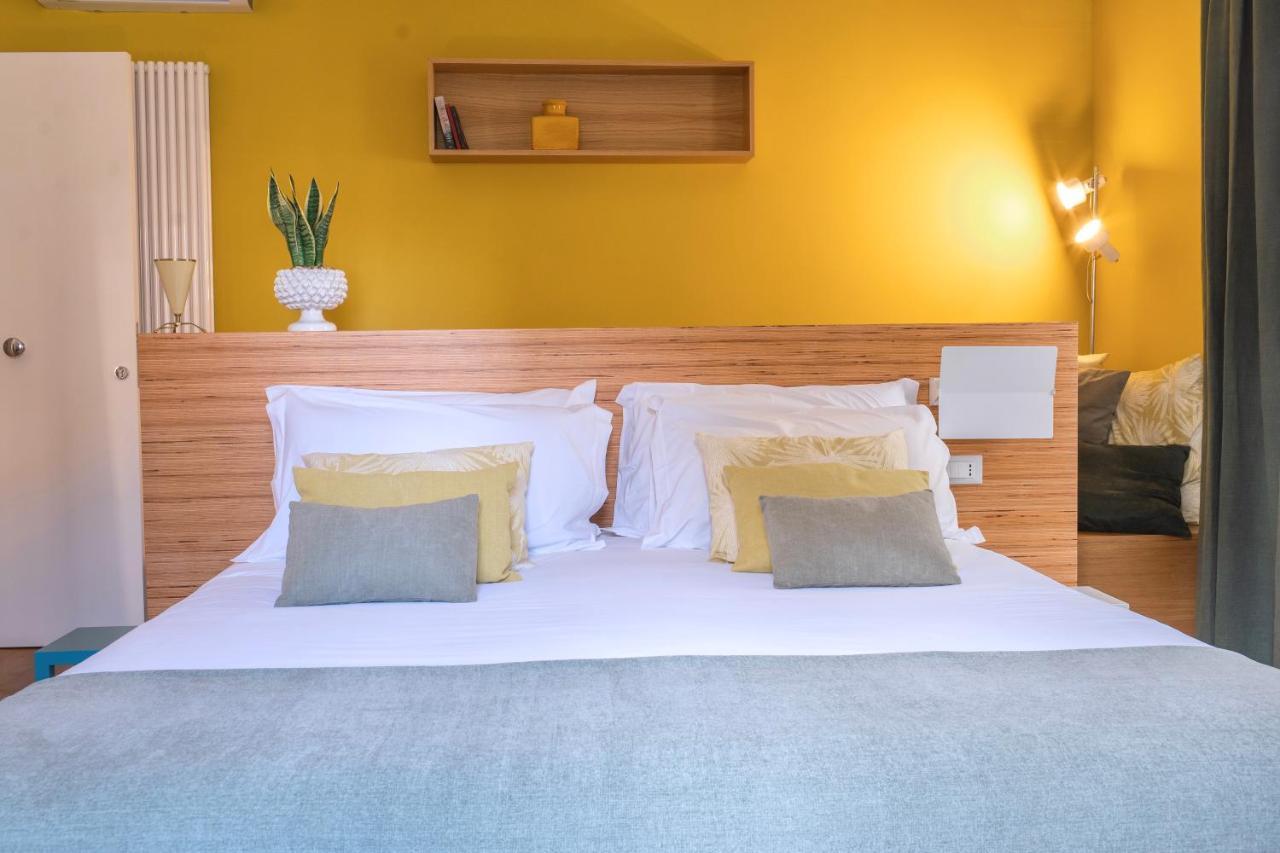 Arche Design Rooms And Suites ปาแลร์โม ภายนอก รูปภาพ